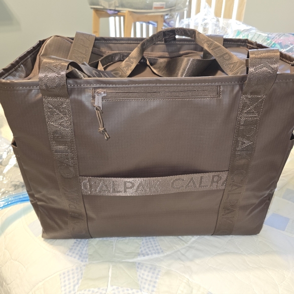 Calpak 35L Tote - Picture 3 of 4